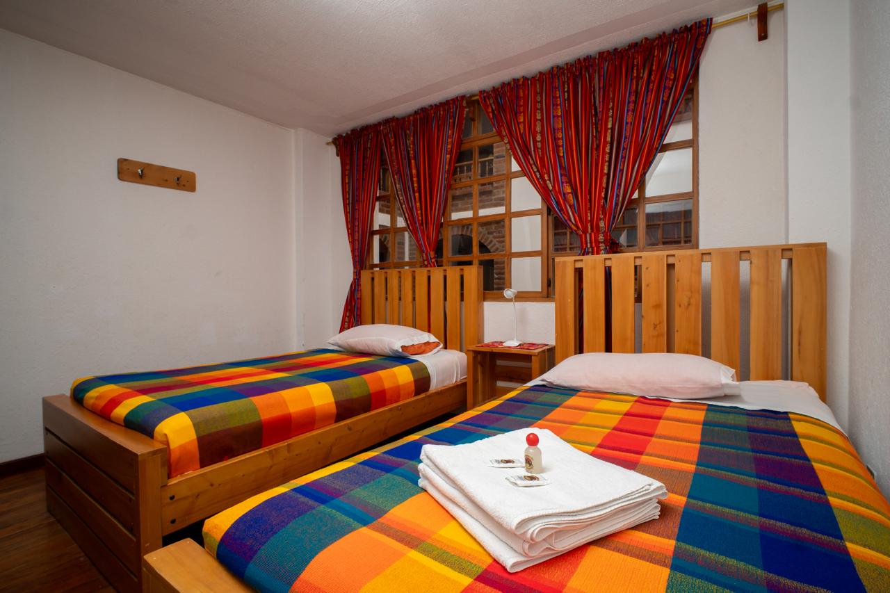 Vista adicional de la habitación doble en Otavalo Ecuador